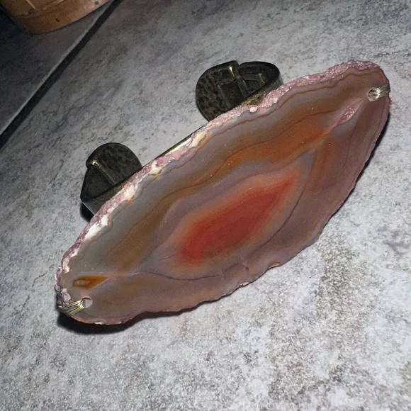 Beautiful handmade geode cuff - Picture 7 of 7